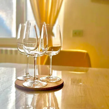 Apartment Sogni Di Lecco, *